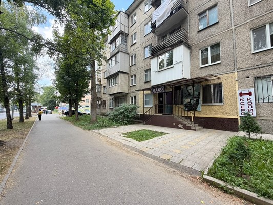 Продам однокомнатную (1-комн.) квартиру, Ашурова ул, 6, Нальчик г
