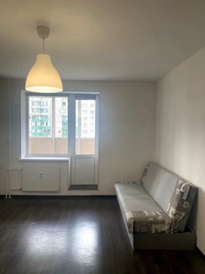 Продам однокомнатную (1-комн.) квартиру, Воронцовский б-р, 5к1, Бугры п
