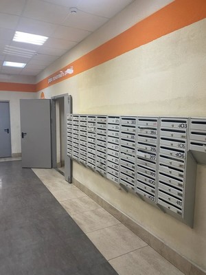 Продам однокомнатную (1-комн.) квартиру, Воронцовский б-р, 5к1, Бугры п