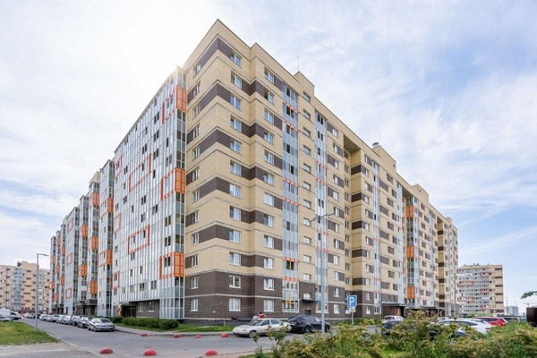 Продам однокомнатную (1-комн.) квартиру, Воронцовский б-р, 5к1, Бугры п
