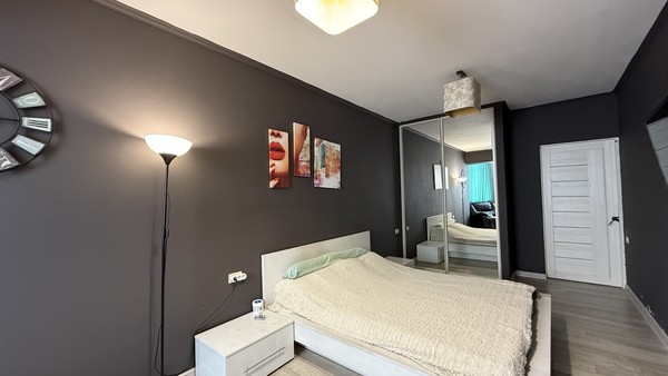 Продам трехкомнатную (3-комн.) квартиру, Байсултанова ул, 35в, Нальчик г