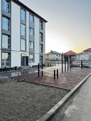 Продам двухкомнатную (2-комн.) квартиру, 18, Мир п