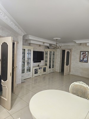 Продам трехкомнатную (3-комн.) квартиру, 36, завода Мосрентген п