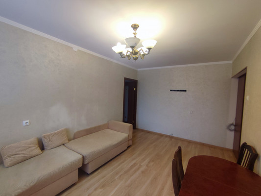 Сдам трехкомнатную (3-комн.) квартиру, Дыбенко ул, 12к3, Санкт-Петербург г