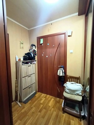 Продам однокомнатную (1-комн.) квартиру, Тёплый Стан ул, 21к2, Москва г