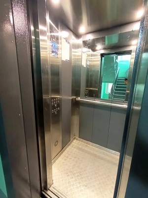 Продам однокомнатную (1-комн.) квартиру, Тёплый Стан ул, 21к2, Москва г
