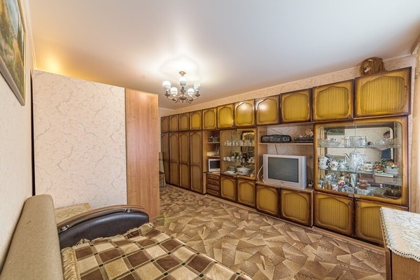 Продам комнату в 4-комн. квартире, Ульяновская ул, 9, Пенза г