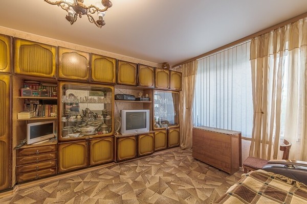 Продам комнату в 4-комн. квартире, Ульяновская ул, 9, Пенза г