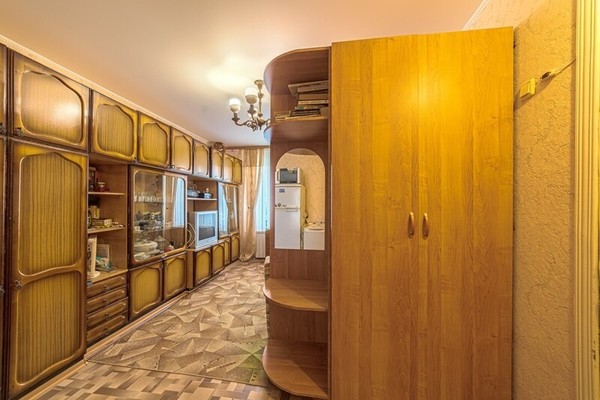 Продам комнату в 4-комн. квартире, Ульяновская ул, 9, Пенза г
