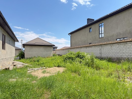 Продам участок 5 соток, ИЖС, имени Аслана Калиматовича Каирова ул, Нальчик г, 0 км от города