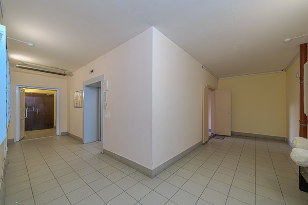 Продам трехкомнатную (3-комн.) квартиру, Ставского ул, 14, Пенза г