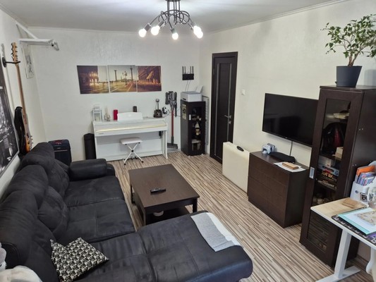 Продам двухкомнатную (2-комн.) квартиру, Чистопольская ул, 61, Казань г