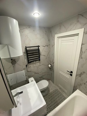 Продам двухкомнатную (2-комн.) квартиру, Чистопольская ул, 61, Казань г