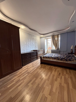 Продам двухкомнатную (2-комн.) квартиру, Курская ул, 25, Казань г