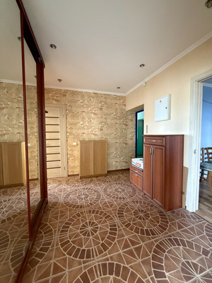 Продам двухкомнатную (2-комн.) квартиру, Курская ул, 25, Казань г