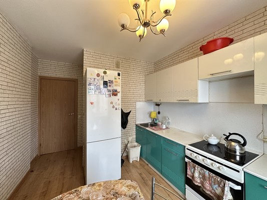 Продам двухкомнатную (2-комн.) квартиру, Советский пр-кт, 16, Сестрорецк г