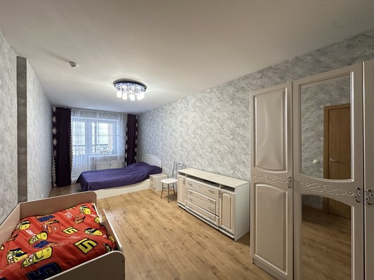 Продам двухкомнатную (2-комн.) квартиру, Советский пр-кт, 16, Сестрорецк г