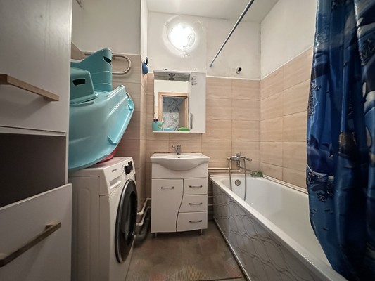 Продам двухкомнатную (2-комн.) квартиру, Советский пр-кт, 16, Сестрорецк г