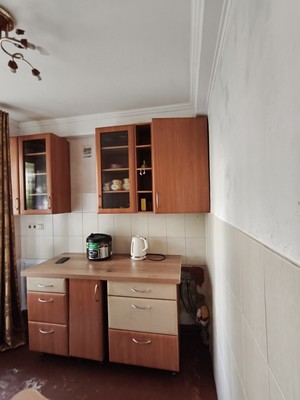 Продам трехкомнатную (3-комн.) квартиру, Комендантский пр-кт, 28к2, Санкт-Петербург г
