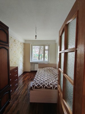 Продам трехкомнатную (3-комн.) квартиру, Комендантский пр-кт, 28к2, Санкт-Петербург г