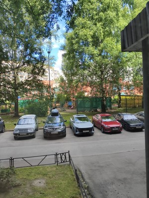 Продам трехкомнатную (3-комн.) квартиру, Комендантский пр-кт, 28к2, Санкт-Петербург г