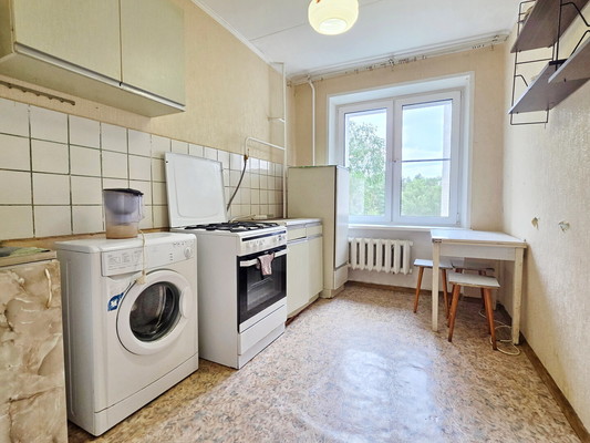 Продам однокомнатную (1-комн.) квартиру, Ленина ул, 18, Протвино г