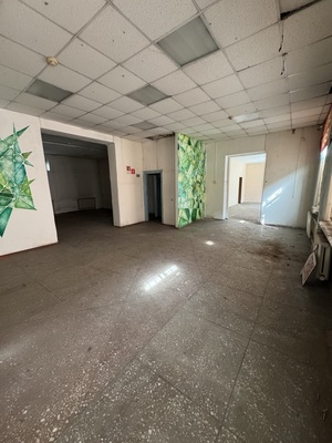 Продам коммерческое помещение 164 м2, 40 лет ВЛКСМ (Заводской р-н) ул, 14, Новокузнецк г