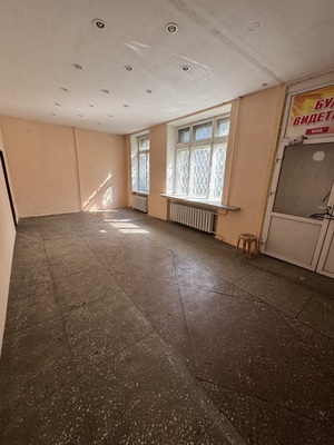 Продам коммерческое помещение 164 м2, 40 лет ВЛКСМ (Заводской р-н) ул, 14, Новокузнецк г