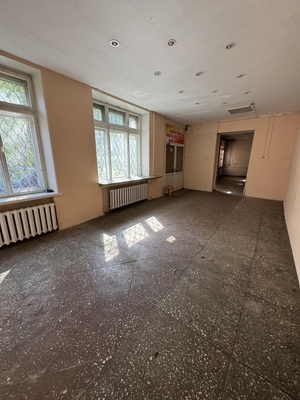 Продам коммерческое помещение 164 м2, 40 лет ВЛКСМ (Заводской р-н) ул, 14, Новокузнецк г