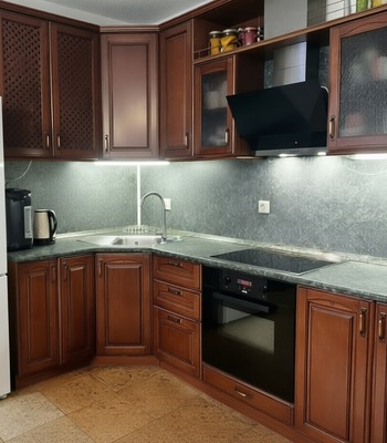 Продам трехкомнатную (3-комн.) квартиру, Космонавтов пр-кт, 37к1, Королев г