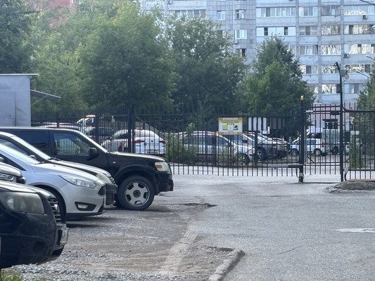Продам трехкомнатную (3-комн.) квартиру, Революции ул, 4, Пермь г