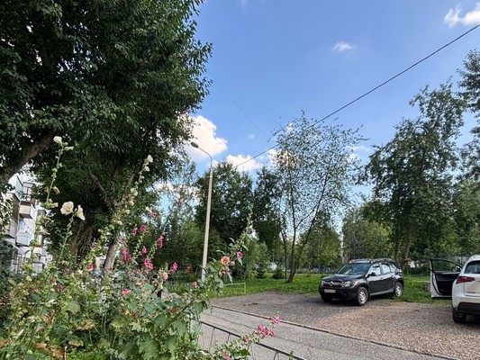 Продам трехкомнатную (3-комн.) квартиру, Революции ул, 4, Пермь г