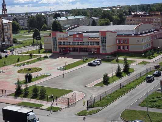 Продам двухкомнатную (2-комн.) квартиру, С.Жилина ул, 5, Медведево пгт