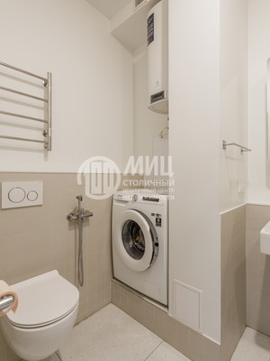 Продам двухкомнатную (2-комн.) квартиру, Хамовнический Вал ул, 16, Москва г