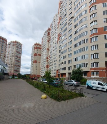 Продам двухкомнатную (2-комн.) квартиру, Ворошилова ул, 33Ак1, Санкт-Петербург г
