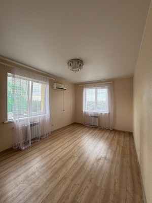 Продам двухкомнатную (2-комн.) квартиру, Антонова ул, 5В, Пенза г