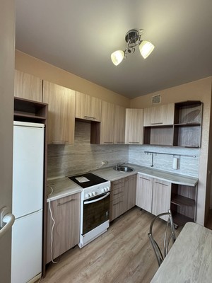 Продам двухкомнатную (2-комн.) квартиру, Антонова ул, 5В, Пенза г