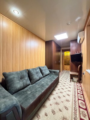 Продам трехкомнатную (3-комн.) квартиру, Кирова ул, 1кА, Нальчик г