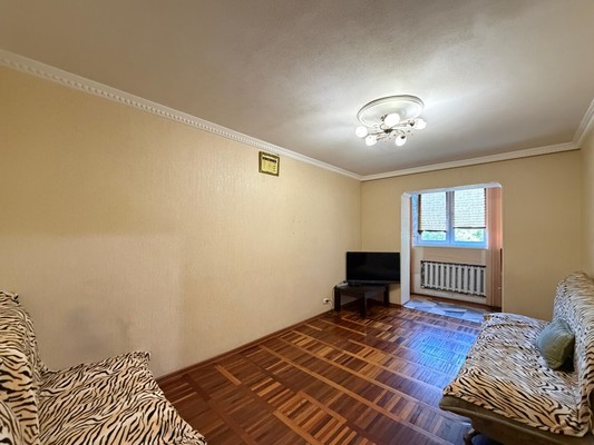 Продам двухкомнатную (2-комн.) квартиру, Чернышевского ул, 274, Нальчик г