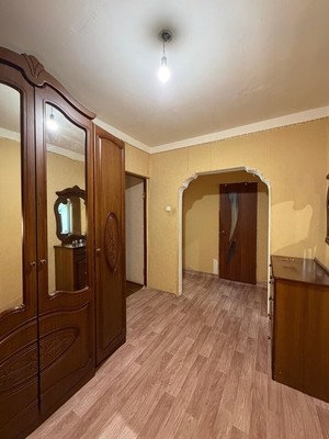 Продам двухкомнатную (2-комн.) квартиру, Чернышевского ул, 274, Нальчик г
