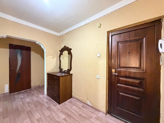 Продам двухкомнатную (2-комн.) квартиру, Чернышевского ул, 274, Нальчик г