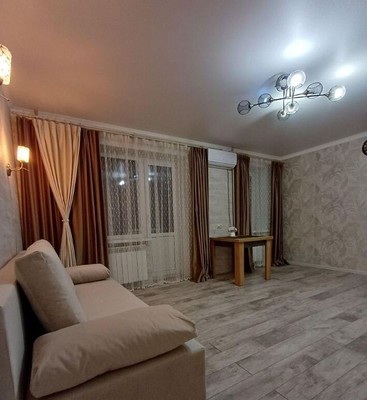 Продам двухкомнатную (2-комн.) квартиру, Добровольского пл, 20/2, Ростов-на-Дону г