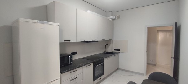 Продам однокомнатную (1-комн.) квартиру, Грибоедова ул, 7В, Симферополь г