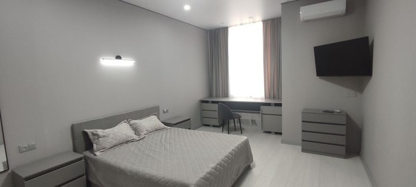 Продам однокомнатную (1-комн.) квартиру, Грибоедова ул, 7В, Симферополь г