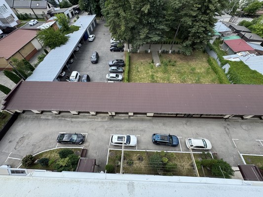 Продам трехкомнатную (3-комн.) квартиру, Хуранова ул, 5кА, Нальчик г
