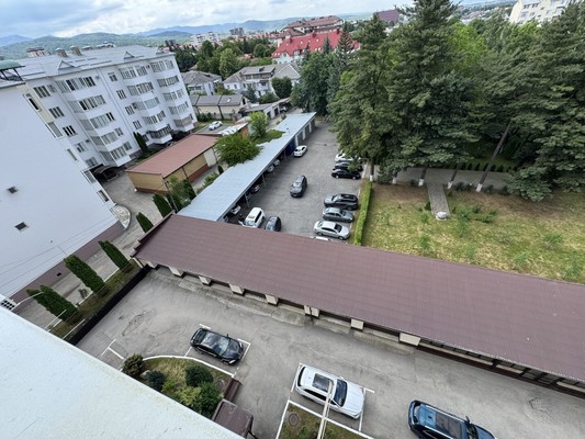 Продам трехкомнатную (3-комн.) квартиру, Хуранова ул, 5кА, Нальчик г