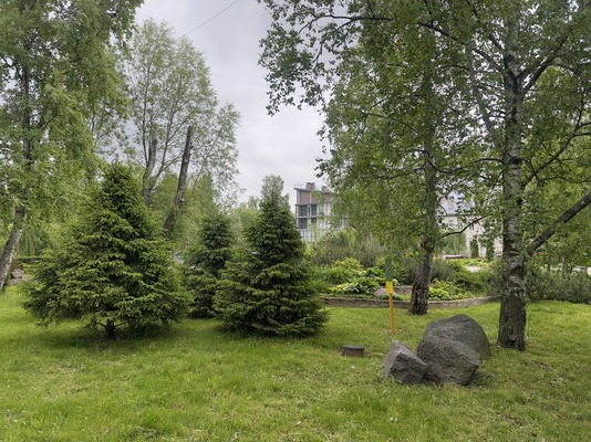 Продам трехкомнатную (3-комн.) квартиру, Ивановская ул, 10, Лисий Нос п