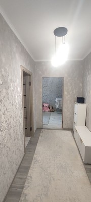 Продам двухкомнатную (2-комн.) квартиру, Ломоносова ул, 1к2, Симферополь г