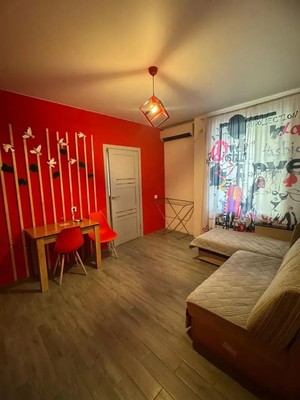 Продам двухкомнатную (2-комн.) квартиру, 8-я линия ул, 12, Ростов-на-Дону г