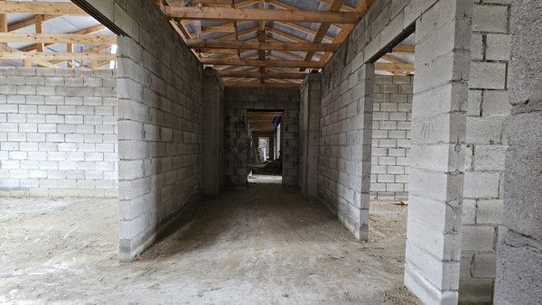 Продам трехкомнатную (3-комн.) квартиру, Каменская ул, 105, Кенже с